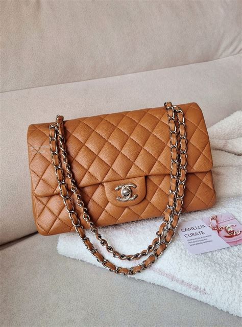 chanel caramel classic flap